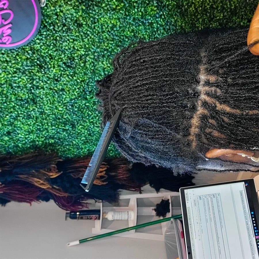 Locs 3